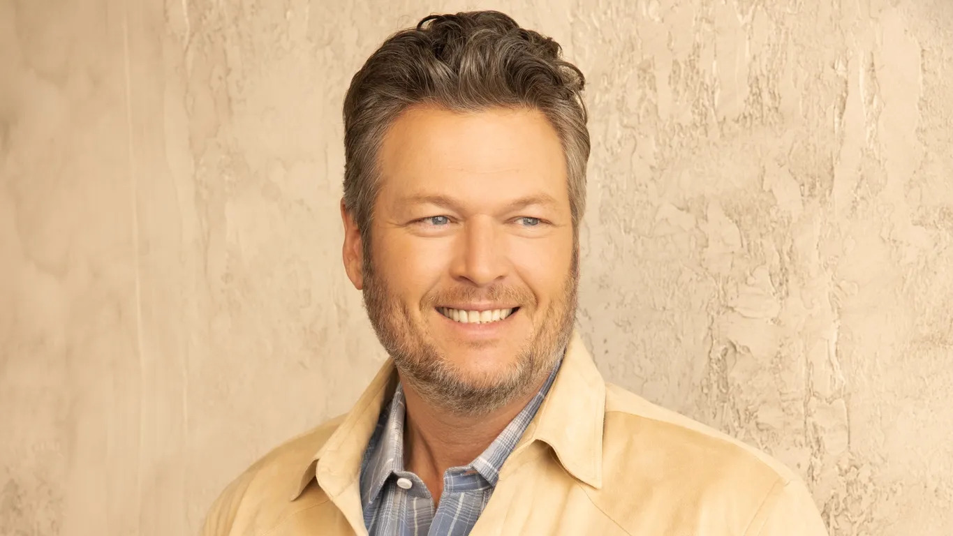 Blake Shelton live performance