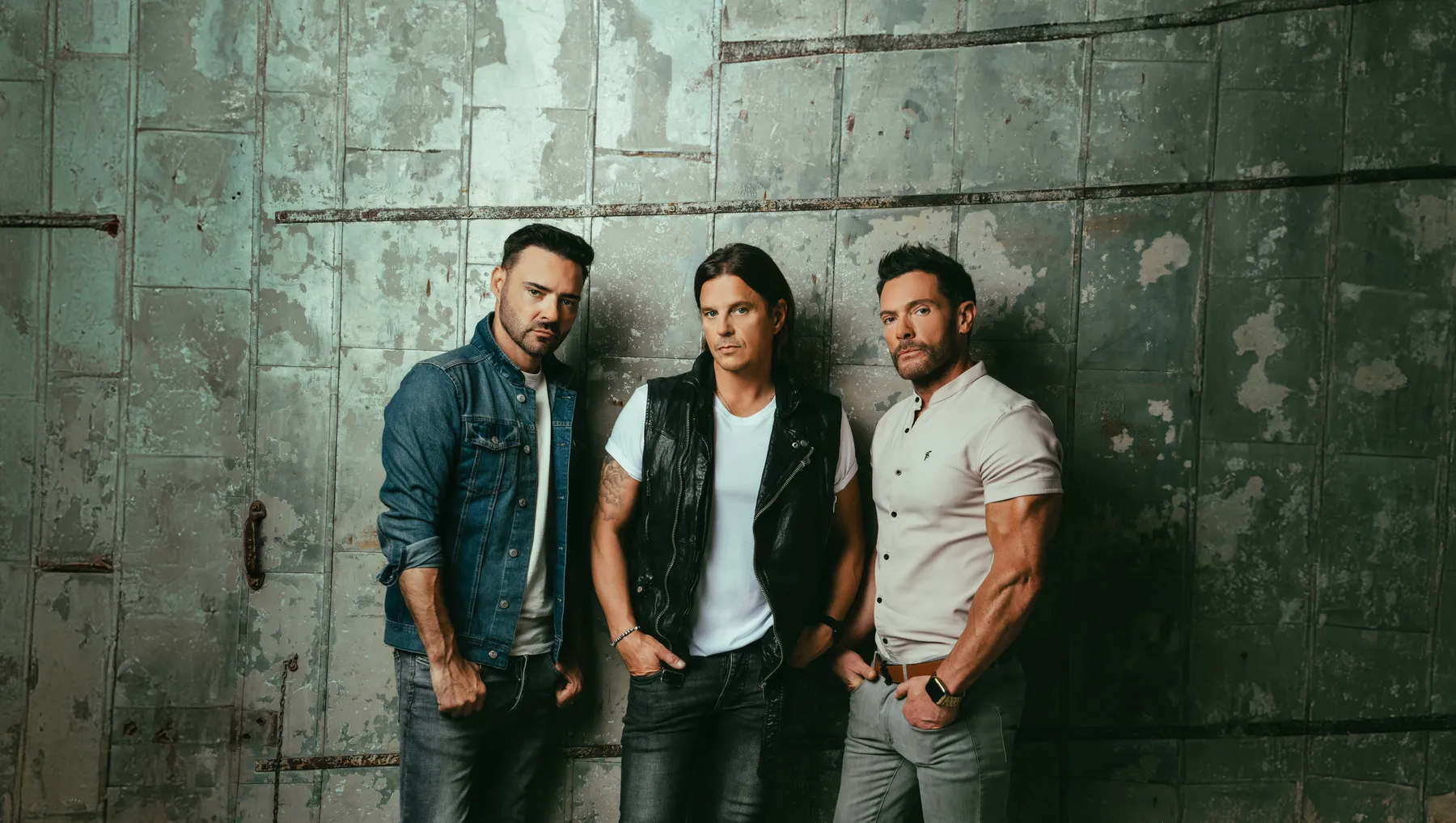 BBMak live performance