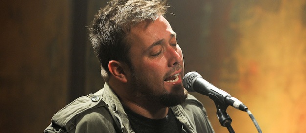 Uncle Kracker live performance