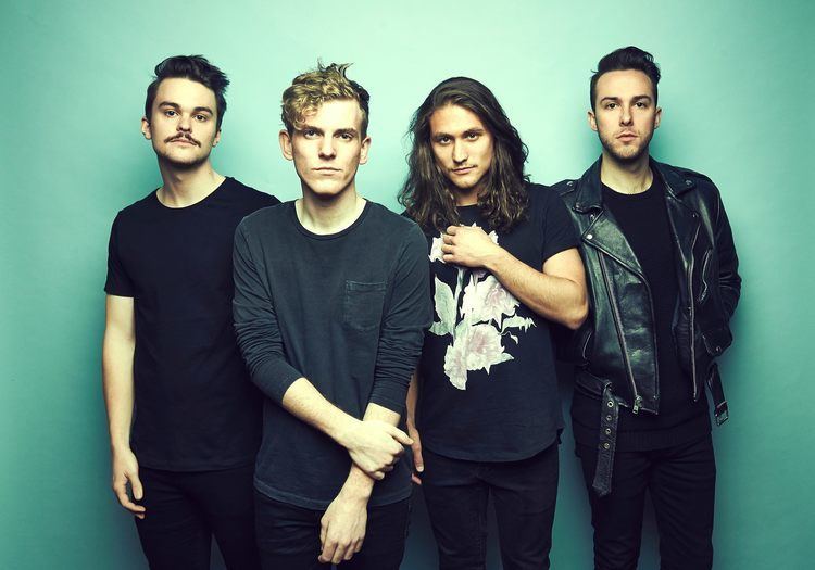 COIN live performance