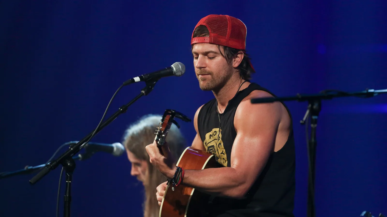 Kip Moore live performance
