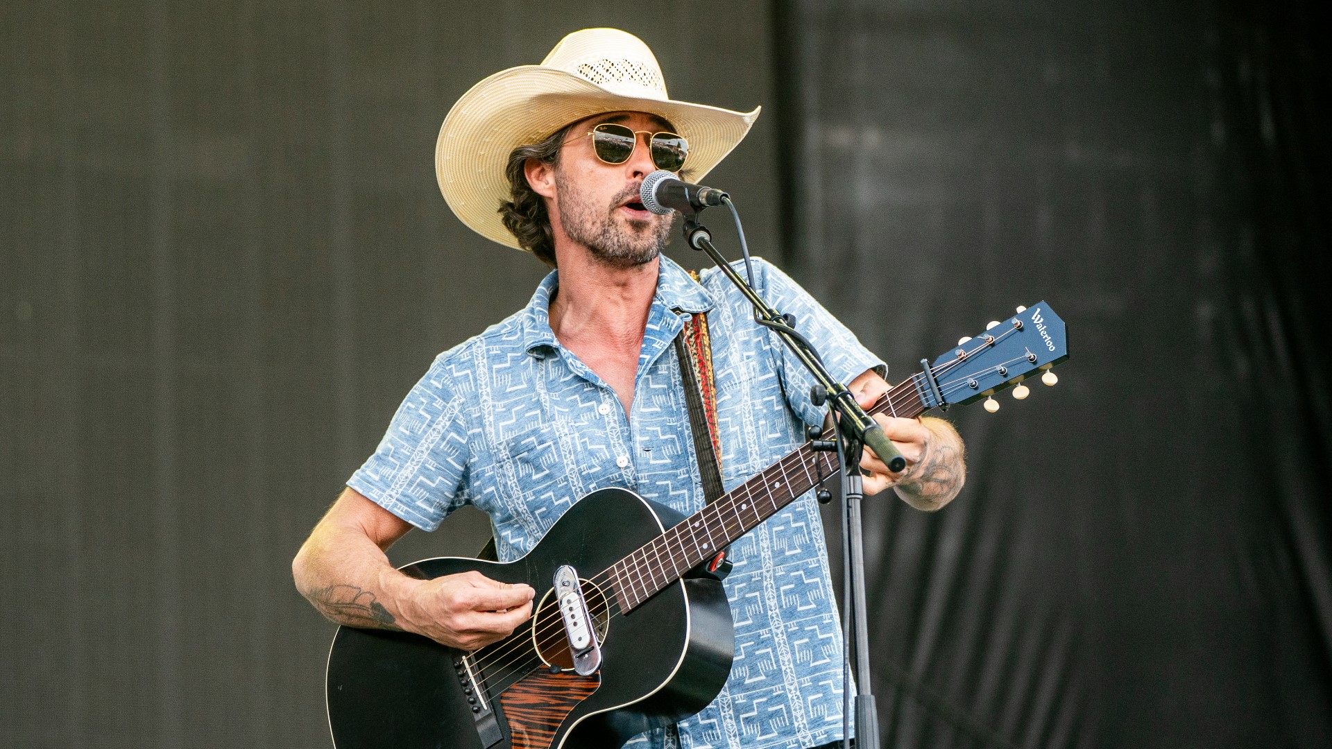 Ryan Bingham live performance
